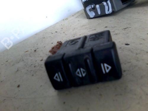 Pulsantiera RENAULT 19 II (B/C53_) 1.4 (80 hp) 30765603