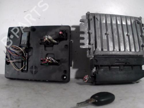 Steuergerät Motor für RENAULT MEGANE I Cabriolet (EA0/1_) 1.6 16V (EA04, EA0B, EA11, EA1J) (107 hp) 33007101