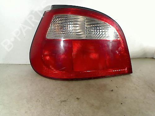 Used Left taillight RENAULT MEGANE I (BA0/1_) 1.4 16V (BA0D, BA1H, BA0W, BA10) (95 hp) 26084541