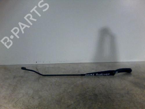 Used Front windshield wiper arm CITROËN BERLINGO / BERLINGO FIRST Box Body/MPV (M_) 2.0 HDI 90 (MBRHY, MCRHY) (90 hp) 26068205
