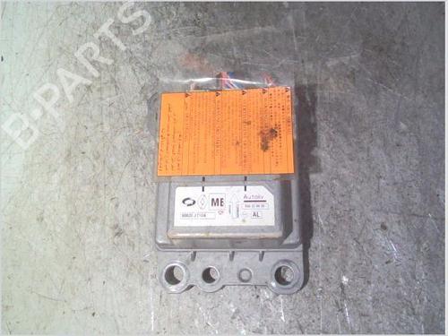 Airbag styreenhed RENAULT KOLEOS I (HY_) 2.0 dCi 4x4 (HY0K) (150 hp) 31852085