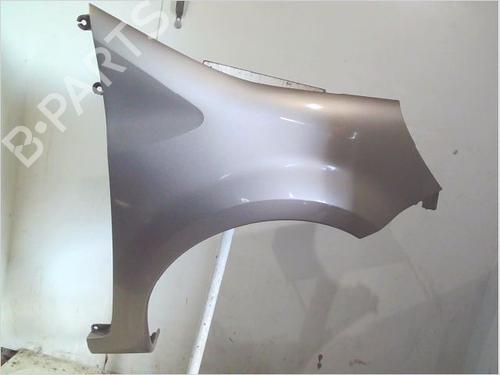 Aleta delantera derecha RENAULT MODUS / GRAND MODUS (F/JP0_) 1.2 (JP0C, JP0K, FP0C, FP0K, FP0P, JP0P, JP0T) (75 hp) 26117637