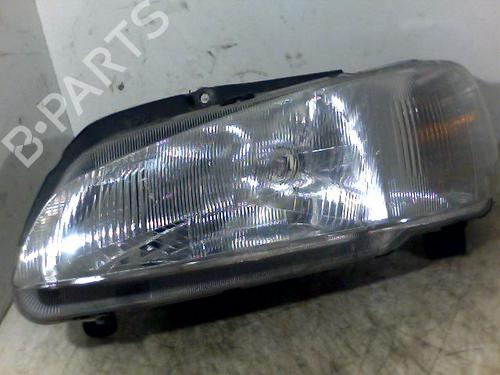 Used Left headlight PEUGEOT 106 II (1A_, 1C_) 1.5 D (57 hp) 29323599