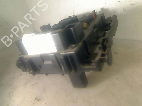 Fuse box PEUGEOT 307 (3A/C) 2.0 HDi 110 | BP26095493E1 