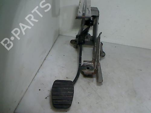 Used Break pedal RENAULT CLIO IV (BH_) 1.5 dCi 90 (90 hp) 26117086