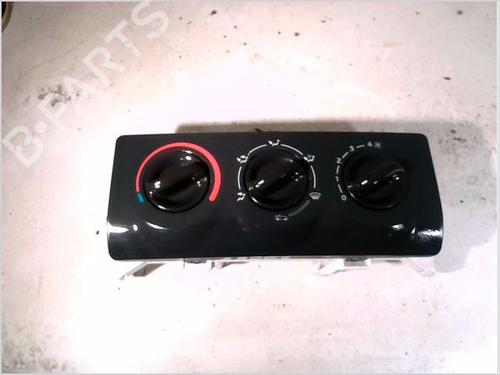 Used Climate control RENAULT CLIO II (BB_, CB_) 1.2 LPG (58 hp) 26108827