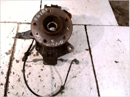Used Right front steering knuckle RENAULT SCÉNIC III (JZ0/1_) 1.5 dCi (110 hp) 26106464
