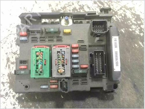 Used Fuse box Fuse box PEUGEOT 206 Hatchback (2A/C) 1.6 HDi 110 (109 hp) 40271105 40271105