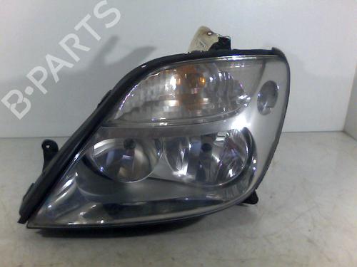 Used Left headlight RENAULT SCÉNIC I MPV (JA0/1_, FA0_) 1.9 dCi (JA05, JA1F) (102 hp) 26065236