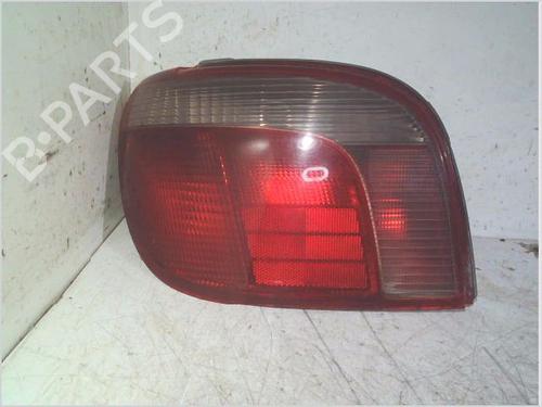 Venstre Baklys TOYOTA YARIS (_P1_) 1.4 D-4D (NLP10_, NLP10R) (75 hp) 26293131
