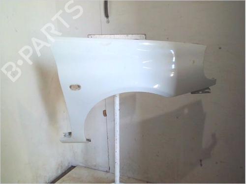 Used Right front fenders Right front fenders 36934956 36934956