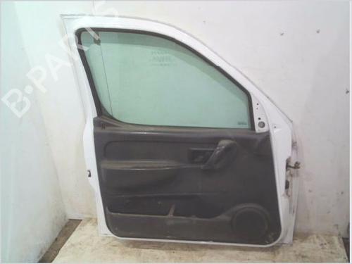 Left front door PEUGEOT PARTNER Box Body/MPV (5_, G_) 1.9 D | BP29209813C2 