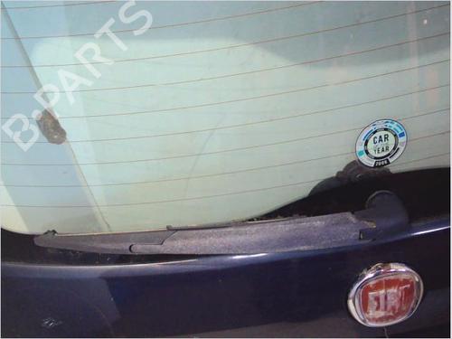 Used Rear windshield wiper arm FIAT 500 (312_) 1.3 D Multijet (312AXB1A) (75 hp) 26113409