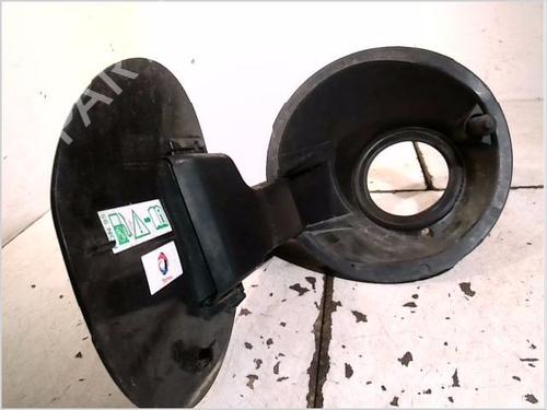 Fuel flap PEUGEOT 2008 I (CU_) 1.2 THP 110 / PureTech 110 | BP26101290C131
