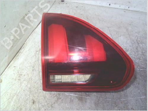 Used Left tailgate light Left tailgate light PEUGEOT 2008 I (CU_) 1.2 THP 110 / PureTech 110 (110 hp) 33463465 33463465