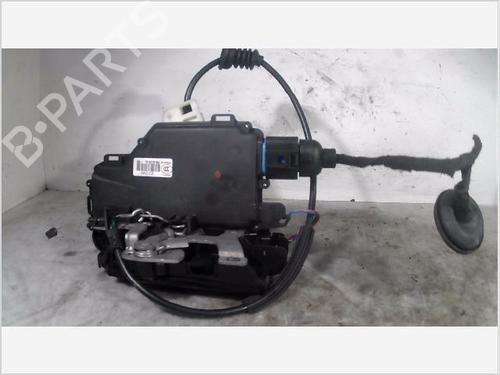 Used Front right lock VW POLO (9N_, 9A_) 1.4 TDI (80 hp) 26099456