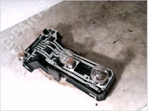 Højre baglygte VW PASSAT B5 Variant (3B5) 1.9 TDI (115 hp) 30113471