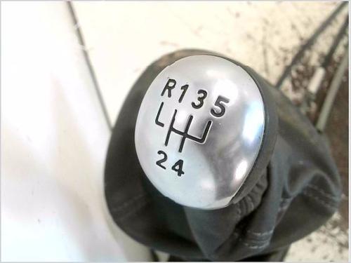 Shift knob CITROËN C5 I (DC_) 2.0 HDi (DCRHZB, DCRHZE) | BP37400264I34 - Image 2