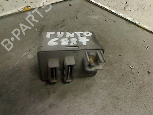 Elektronisk sensor FIAT PUNTO (188_) 1.3 JTD 16V (70 hp) 33188888
