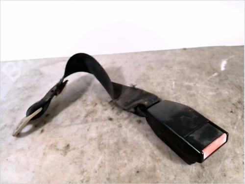 Used Seat buckle RENAULT TRAFIC Bus (T_, P_, V_) 1.4 (48 hp) 26102576