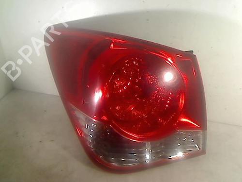Used Left taillight CHEVROLET CRUZE (J300) 2.0 CDI (150 hp) 26095439