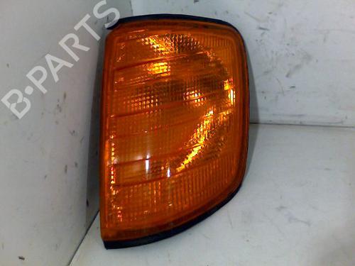 Used Left front indicator MERCEDES-BENZ 124 Saloon (W124) 250 D (124.125) (90 hp) 26075827