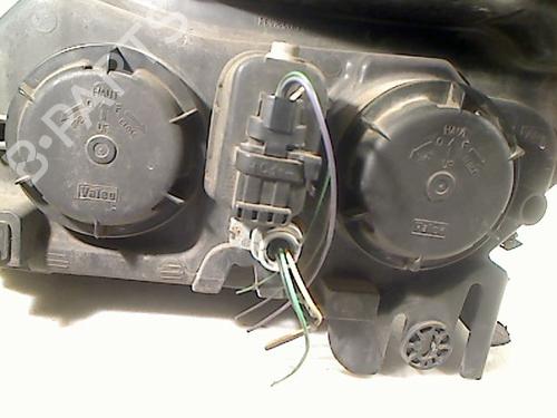 Right headlight RENAULT SCÉNIC I MPV (JA0/1_, FA0_) 1.9 dCi (JA05, JA1F) | BP26082126C29 