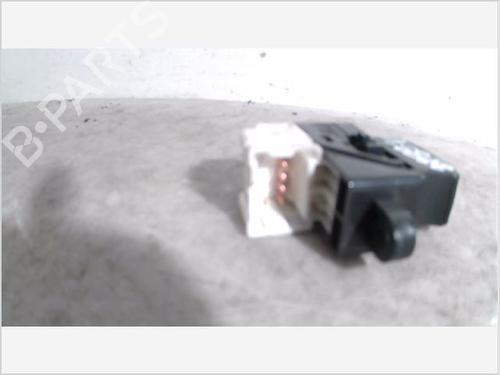 Left rear window switch NISSAN X-TRAIL I (T30) 2.2 dCi 4x4 | BP26100705I29 