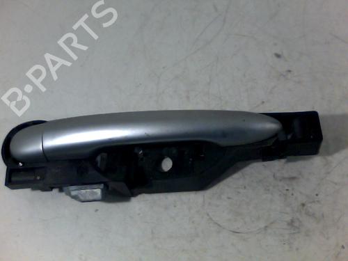 Used Front right exterior door handle RENAULT CLIO III (BR0/1, CR0/1) 1.5 dCi (C/BR0G, C/BR1G) (68 hp) 26064140