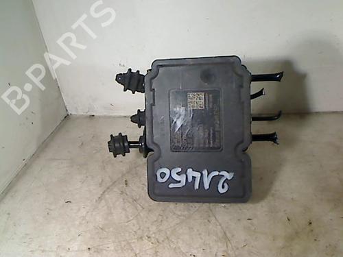 Used ABS pump AUDI TT (8J3) 3.2 V6 quattro (250 hp) 26073123