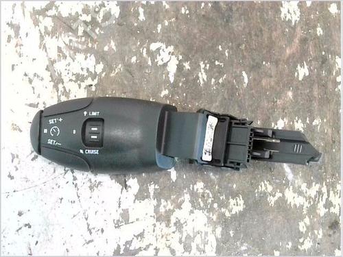 Used Switch Switch PEUGEOT 407 SW (6E_, 6D_) 2.0 HDi (140 hp) 32728121 32728121