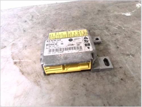 Used ECU airbags RENAULT CLIO II (BB_, CB_) 1.9 D (B/CB0J) (65 hp) 26106843