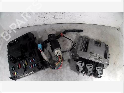 Used Engine control unit (ECU) CITROËN XSARA PICASSO (N68) 1.6 HDi (109 hp) 26096154