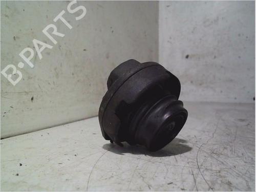 Used Fuel cap VW POLO (9N_, 9A_) 1.2 (54 hp) 26115077