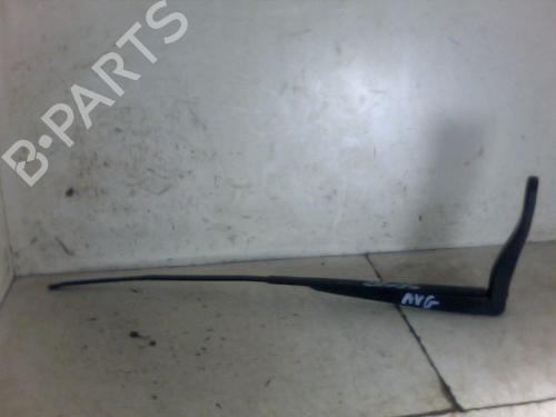 Used Front windshield wiper arm RENAULT MEGANE III Coupe (DZ0/1_) 1.9 dCi (DZ0N, DZ0J, DZ1J, DZ1K) (131 hp) 26088601