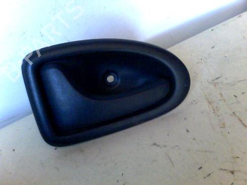 Türgriff vorne links innen für RENAULT CLIO II (BB_, CB_) 1.2 (BB0A, BB0F, BB10, BB1K, BB28, BB2D, BB2H, CB0A,... (58 hp) 26060431