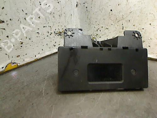 Multifunctionele display PEUGEOT 206 Hatchback (2A/C) 1.9 D (69 hp) 26105006