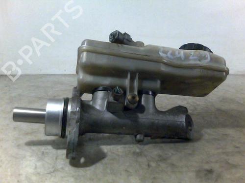 Used Brake master cylinder RENAULT MEGANE II (BM0/1_, CM0/1_) 1.9 dCi (BM0G, CM0G) (120 hp) 26067939