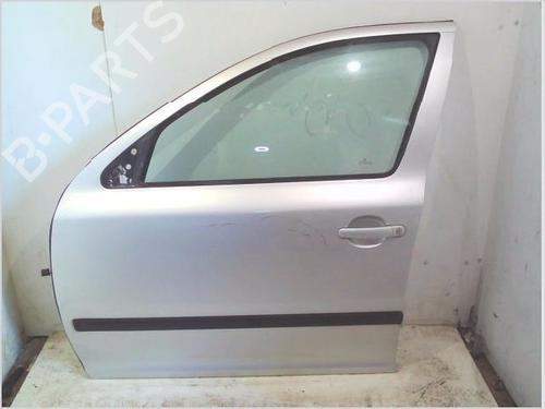 Used Left front door SKODA OCTAVIA II (1Z3) 2.0 TDI 16V (140 hp) 26117071