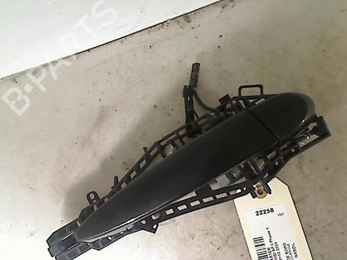 Used Front right exterior door handle BMW 3 (F30, F80) 318 d (136 hp) 26068232