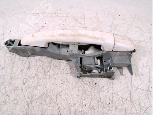 Used Front right exterior door handle PEUGEOT 208 I (CA_, CC_) 1.2 PureTech 82 (82 hp) 26108583