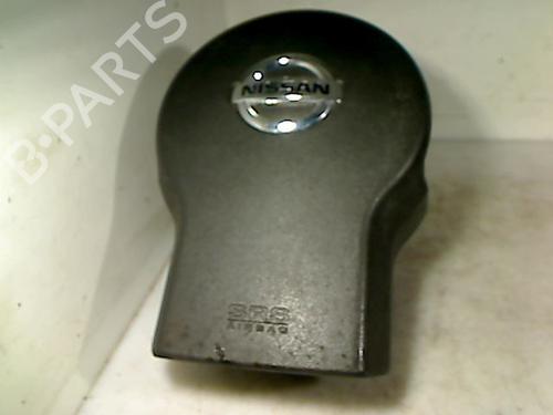 Used Driver airbag NISSAN NAVARA NP300 (D40) 2.5 dCi (144 hp) 29890146