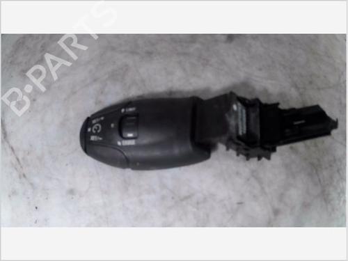 Used Switch PEUGEOT 3008 I MPV (0U_) 1.6 HDi (109 hp) 26097716