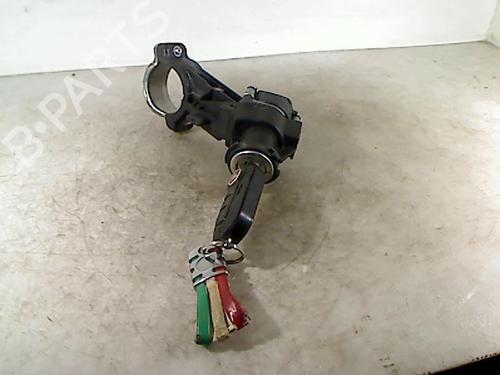 Used Ignition barrel FIAT PUNTO EVO (199_) 1.3 D Multijet (199AXC1A, 199BXC1A, 199AXT1A, 199BXT1A) (75 hp) 28324674