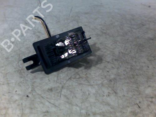 Used Heater resistor RENAULT TWINGO I (C06_) 1.2 (C066, C068) (58 hp) 26062406