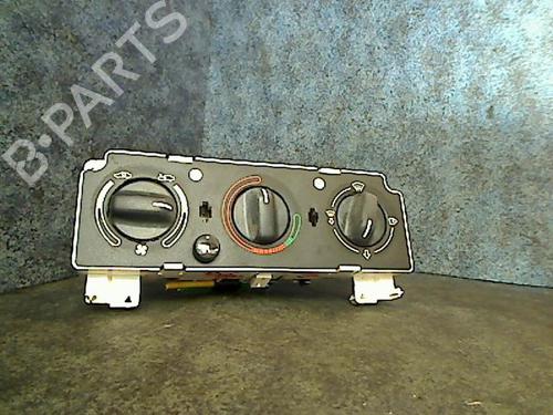 Used Climate control PEUGEOT 306 Hatchback (7A, 7C, N3, N5) 1.8 16V (110 hp) 26058221