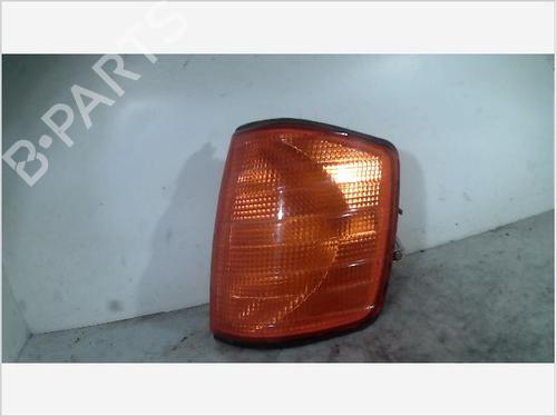 Used Left front indicator MERCEDES-BENZ 190 (W201) Turbo-D 2.5 (201.128) (122 hp) 31993487