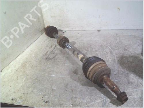 Aandrijfas rechts voor TOYOTA YARIS (_P13_) 1.4 D (NLP130_, NLP130) (90 hp) 29479530