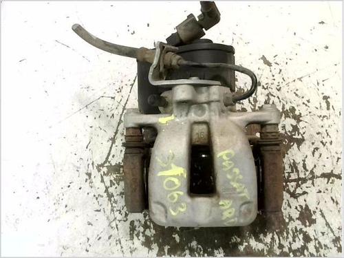 Used Right rear brake caliper VW PASSAT B6 Variant (3C5) 1.9 TDI (105 hp) 32673147