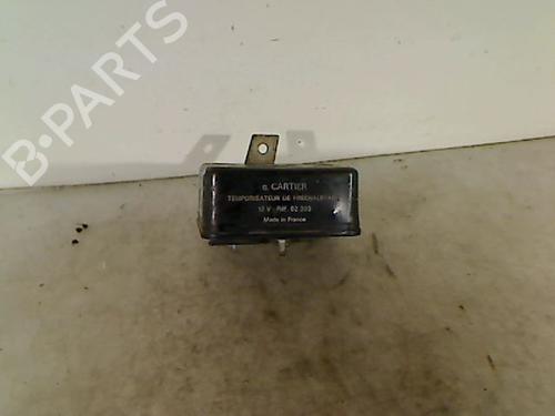 Used Electronic sensor RENAULT TRAFIC Van (T_, P_, V_) 2.1 D (58 hp) 26083535